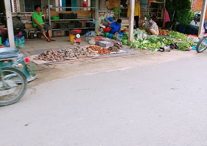 Chính chủ cần bán 2 lô đất ngay chợ Nguyễn Văn Khạ đã có sổ, giá tốt