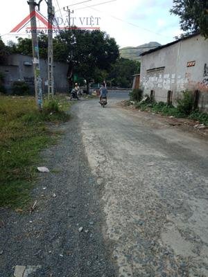 CẦN BÁN ĐẤT ĐƯỜNG TRẦN ĐĂNG NINH, THÔN PHƯỚC LỘC, XÃ PHƯỚC ĐỒNG, NHA TRANG, KHÁNH HÒA.