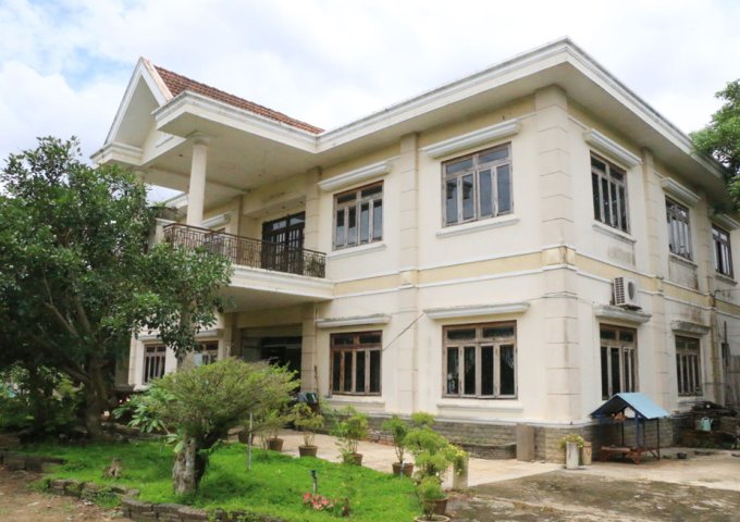 Bán nhà biệt thự hẻm rộng 2 tầng ST Trần Quang Khải PTân Định Q1 7x11m 8.1 tỷ