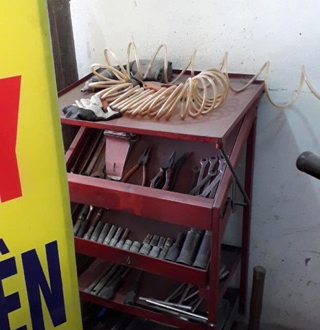 Cần sang nhượng hoặc thanh lý toàn bộ cửa hàng sửa xe máy ở ngã tư Nhổn, Nam Từ Liêm, Hà Nội