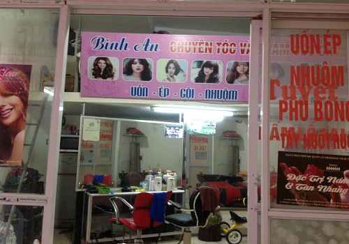 Nhượng lại salon tóc, tại Nguyễn Khánh Toàn, Cầu Giấy, HN.