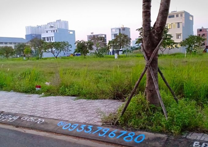 Bán đất đường Nguyễn Xiển ngay khu Vinhomes quận 9, sổ hồng riêng 62m2 thổ cư.