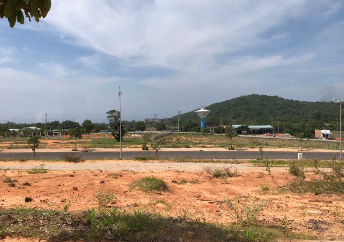 Bán đất nền dự án tại Dự án Queen Pearl, Phan Thiết, Bình Thuận diện tích 104m2 giá 2 Tỷ