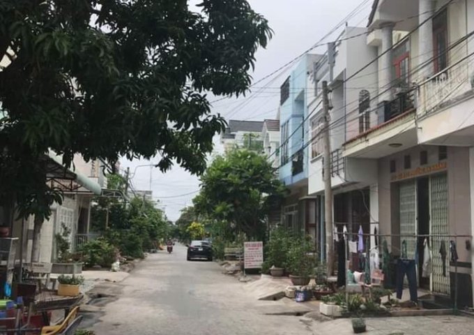 Bán nhà mặt tiền đường Phan Huy Chú – khu dân cư thới nhựt, diện tích 62.5m2, ngang 5m sổ hồng hoàn công, giá 3.2 tỷ.