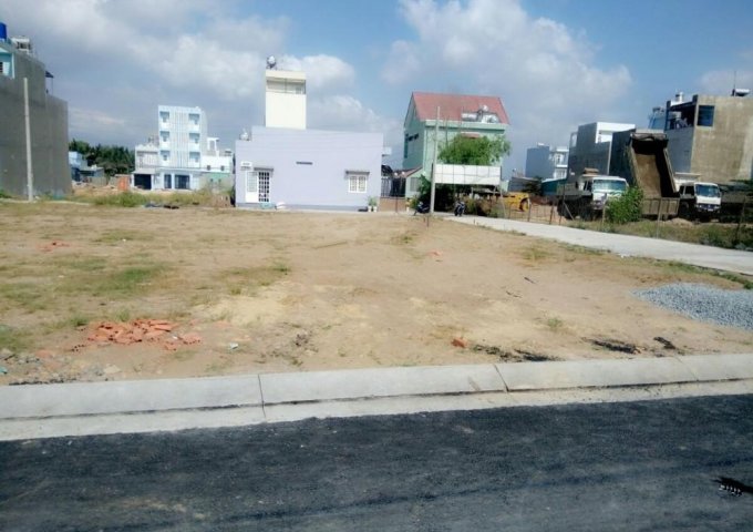 Cần bán miếng đất ngay mặt tiền đường Nguyễn Thị Nê, xã Phú Hòa Đông, thổ cư 100%, 250m2 giá 1.4 tỷ