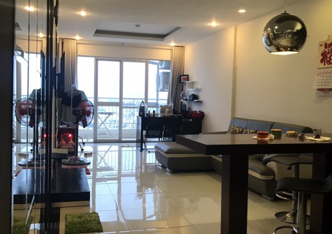 Cần bán gấp căn hộ cao cấp Giai Việt - Chánh Hưng Quận 8, DT: 78 m2, 2.200.000.000 đ