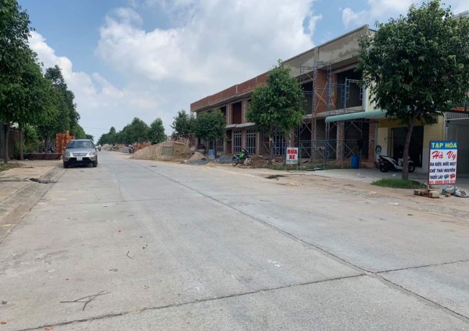 Bán Nhà Phố Thương Mại ngay Chợ COCOLAND CHÁNH PHÚ HÒA  KHU G MỸ PHƯỚC 3, đối diện khu Biệt Thự Cao Cấp COCOLAND.