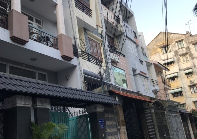 Cho thuê nhà MT hẻm lớn đường Nguyễn Huy Tưởng, Bình thạnh dt 14x16, 2 lầu