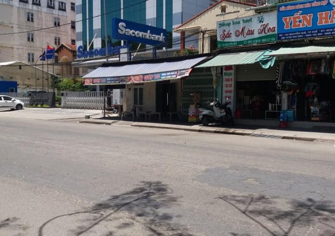 Cần bán đất kiệt ô tô 7M , đường Nguyễn Huệ, trung tâm Thành Phố  Huế