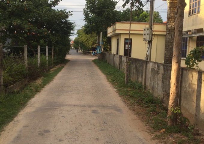 Lô đất dãy 2 đường Lý Thái Tổ cạnh UBND Phường Đồng Sơn, Đồng Hới, Quảng Bình