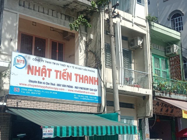 Bán nhà HXH đường Nguyễn Tri Phương Q.5, DT đẹp, ngay vòng xoay.