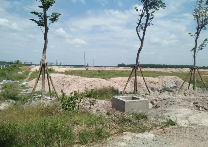 Bán đất sổ riêng MT DT743, ngay trung tâm thị xã Thuận An