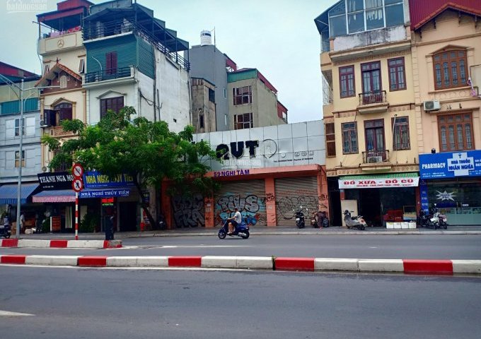 Chính chủ bán nhà mặt phố Nghi Tàm - Yên Phụ 203m2 nở hậu, đường đã hạ đê, kinh doanh sầm uất