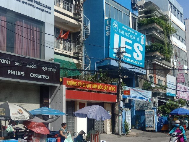 Nhà bán 4x14m, 3 tầng, HXH 5m Nguyễn Văn Cừ, P2, Q5