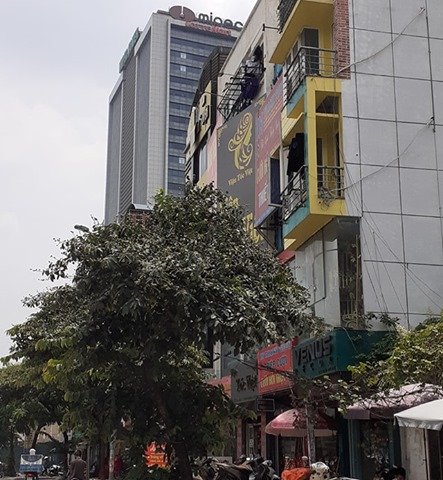Bán nhà mặt phố Tây Sơn Đống Đa- Kinh doanh sầm uất chỉ 7,6 tỷ.