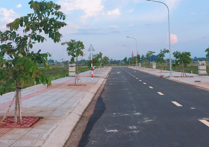 Bán đất gần mặt tiền đường Đồng Khởi, TP. Biên Hòa, 600tr/nền, SHR, trả góp 0%, LH: 0852252639