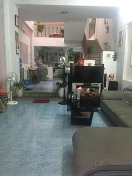 Cho thuê nhà riêng tại Nguyễn Văn Cừ, Long Biên 5 tầng 10tr/th.