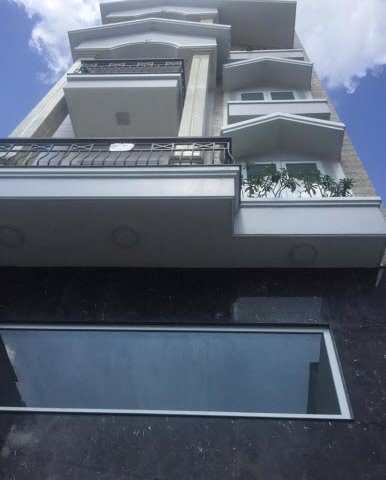 Cho thuê nhà  mặt tiền Hai Bà Trưng, P. Tân Định, Quận 1, 5 tầng + lửng. Giá thuê: 160 triệu/ tháng