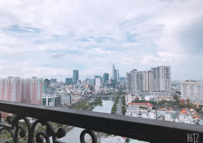 Bán căn hộ mặt tiền bến vân đồn  , Quận 4, Hồ Chí Minh diện tích 140m2 4PN 2WC. giá 6.7 Tỷ