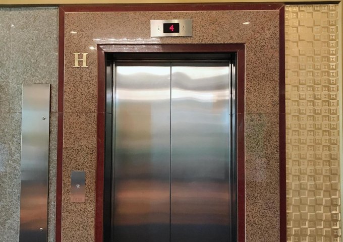 Siêu phẩm quận Hà Đông  doanh thu 50 tr/tháng, đầu tư giữ tiền, 8 tầng, thang máy, 15 phòng.