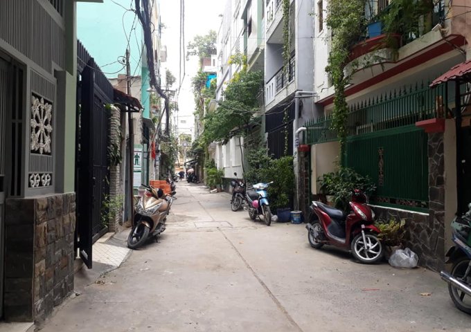 Nhà HXH Cù Lao, Phú Nhuận, 6PN, 7WC, chỉ 2' qua tới Quận 1. Thu nhập 264tr/năm.