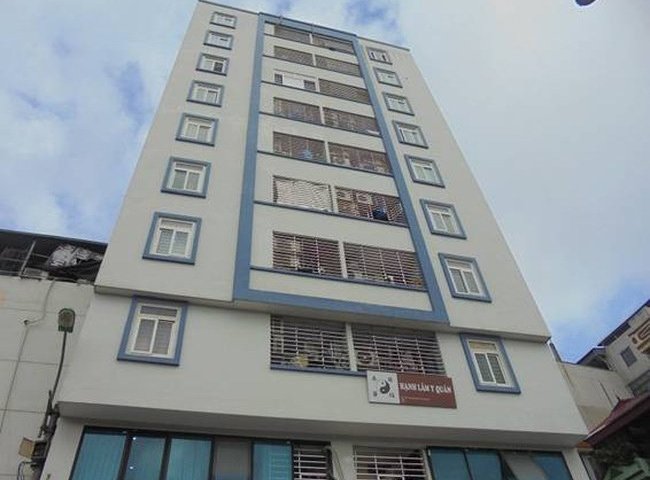 Cần bán tòa chung cư mini 8 tầng  ngay ngã tư Lê Văn Lương.kinh doanh siêu lợi nhuận. 