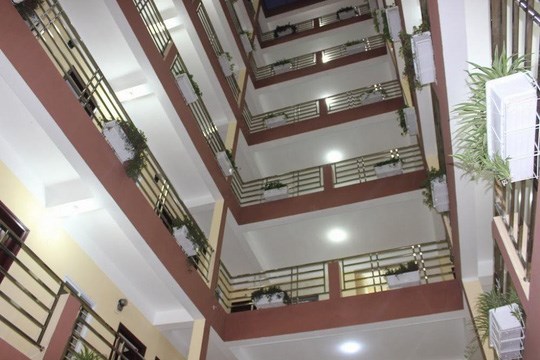 Cần bán tòa chung cư mini 8 tầng  ngay ngã tư Lê Văn Lương.kinh doanh siêu lợi nhuận. 