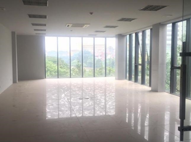 Cho thuê 100m2 sàn văn phòng đẹp mặt đường Chùa Láng, diện tích 100m2, 24tr L/h: 0389899961
