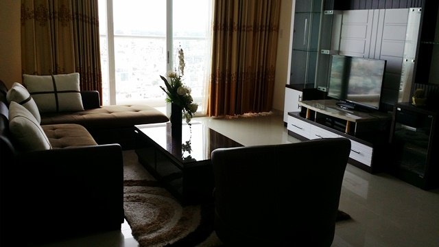#20.5 Triệu - Thuê căn hộ 3 phòng ngủ đầy đủ tiện nghi tại Satra Eximland Phan Đăng Lưu. Tel 0933417473 Tony