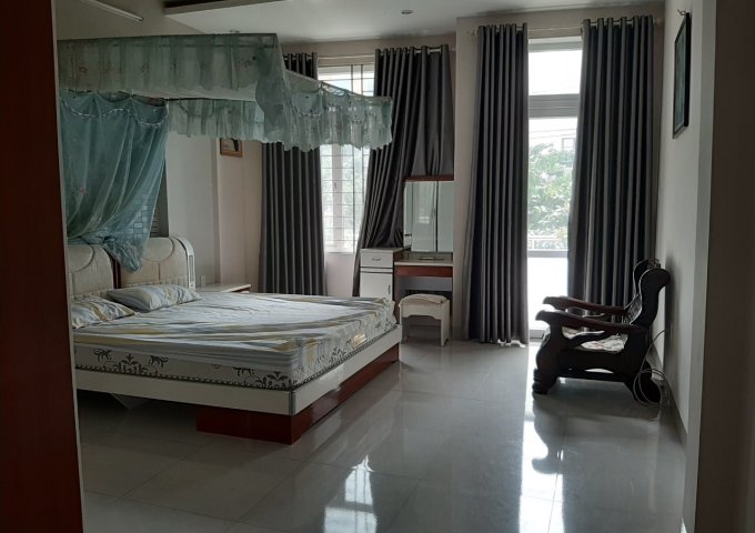 Cho thuê nhà 3T đường Mỹ Khê gần Võ Văn Kiệt,Đà Nẵng 6 PN,full nội thất 35 tr/ tháng .0983.750.220 