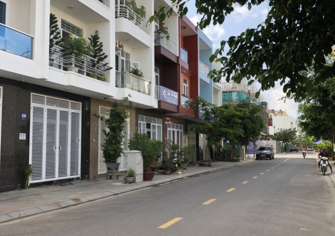 Bán lô đấtđẹp hiếm có, xây dựng tự do tại khu đô thị VCN Phước Hải, trung tâm tp. Nha Trang.