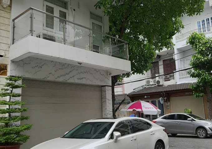 Siêu vị trí nhà HXH Hoàng Văn Thụ, 4.3x17m, 3 tầng, ngay khu đệ nhất 