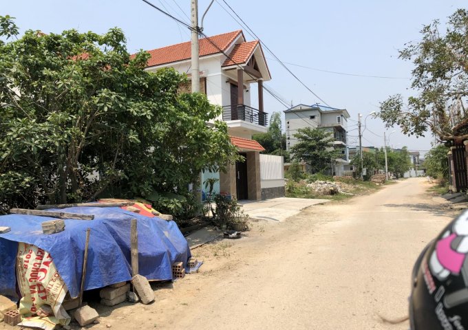 Đất nền gần chợ Dạ Lê. Thuận tiện kinh doanh 0917408486