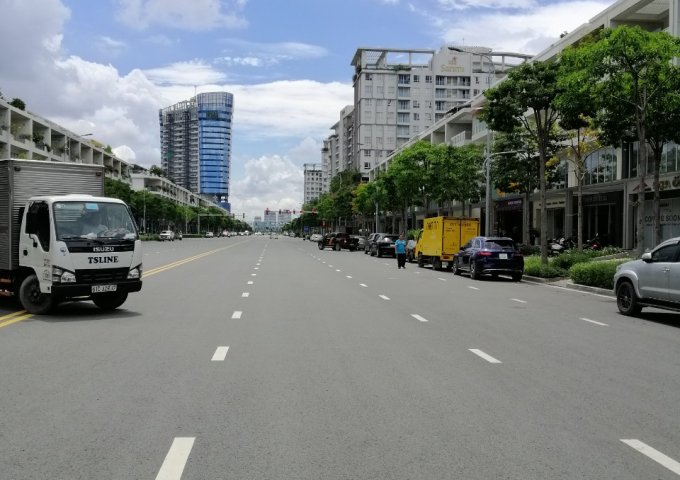 Bán nhà phố siêu đẹp, 2 MT đường Nguyễn Cơ Thạch, Q2, tiện KD, giá tốt