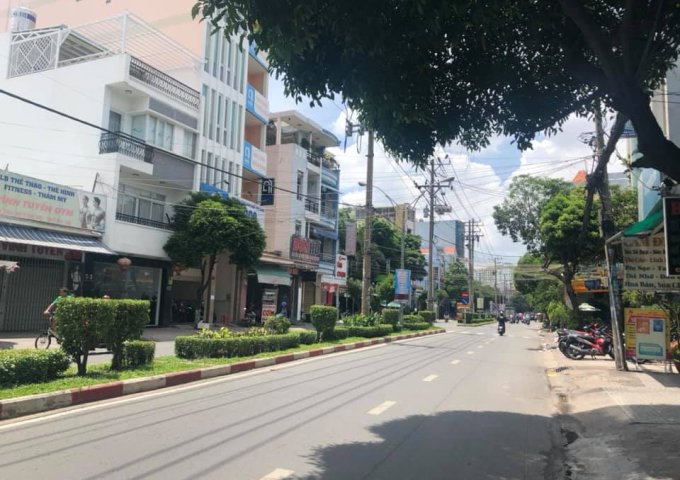 Cho thuê nhà mặt tiền Nguyễn Cửu Đàm, Tân Phú