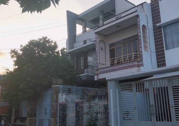 Bán căn hộ Ngô Gia Tự trung tâm Nha Trang, gần chợ xóm mới giá rẻ