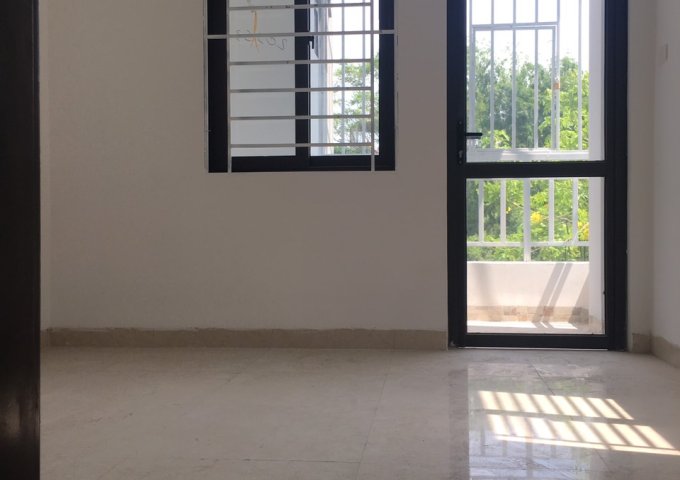 Bán chung cư mini gần Võ Chí Công, Tây Hồ hơn 600tr/ căn 1 - 2 PN, ở ngay nội thất đủ.