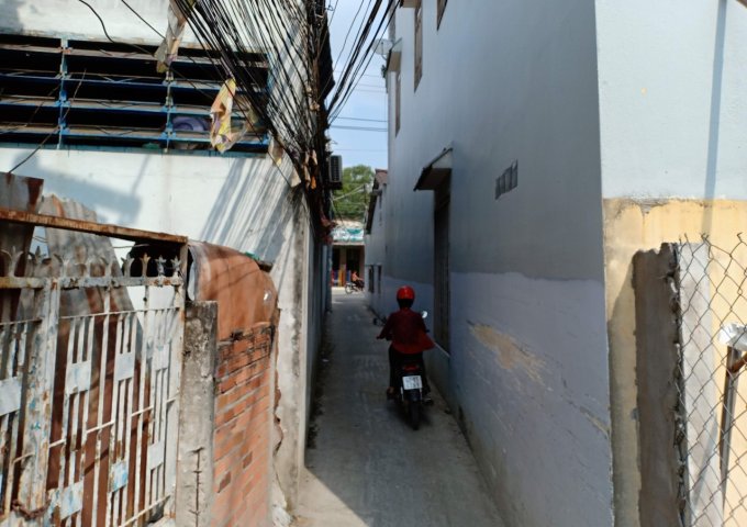 Bán gấp đất 5x20=100m2 KCN Cầu Tràm sổ hồng riêng chính chủ