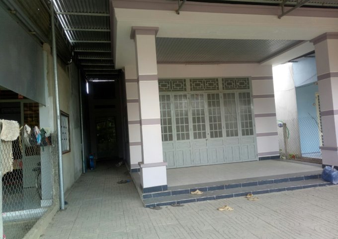 Bán nhà riêng tại phường Hiệp Ninh, TPTây Ninh, Tây Ninh diện tích 222m2 giá 1,880 Tỷ