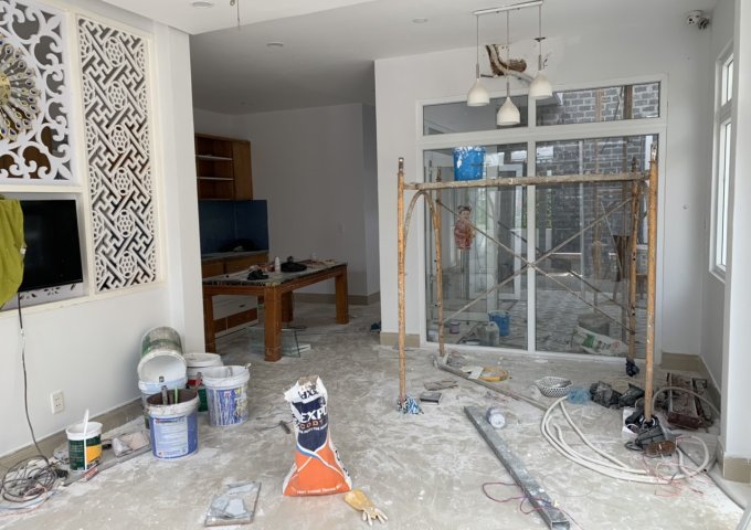 Cần bán biệt thự huyễn Vĩnh Cữu TP Đồng Nai