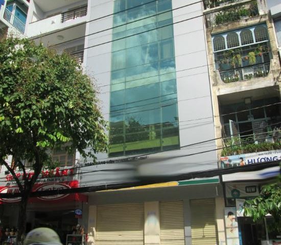 Tôi Cần bán gấp Building Vị trí HOT 2MT Nguyễn Thị Minh Khai–Q1- H7L kiên cố. DT 12.75x20m.Giá 130 Tỷ