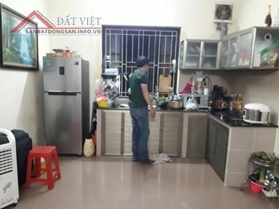 Chính chủ cần bán căn hộ chung cư tòa B6, Ngõ 12 Thạch Bàn, Long Biên