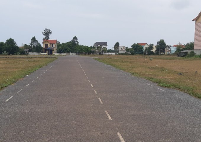 Bán lô đất đẹp Khu TĐC sát bên sân bay Đồng Hới