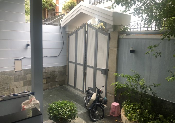  Cần bán căn nhà 386/5i Lê Văn Sỹ, quận 3. Lh:0909762000 - 0708 510510