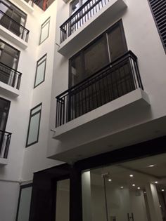 Bán tòa CC mini Đào Tấn gần 200m2 x 6 tầng, mặt tiền 6m, 12 căn hộ cao cấp, doanh thu khủng 150tr/th