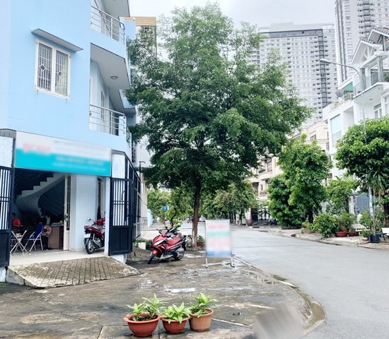 Bán gấp nhà phố 2 lầu, ST mặt tiền ĐS 5B khu HimLam, P. Tân Hưng, Q7.