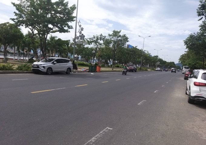 Bán khách đường Trần Hưng Đạo, Sơn Trà,  Đà Nẵng diện tích 625m2  giá 150 Tỷ