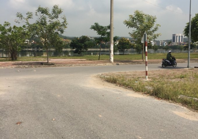 Bán đất Hồ Mật Sơn nhìn trực diện ra hồ - Lô VIP nhất Chí Linh