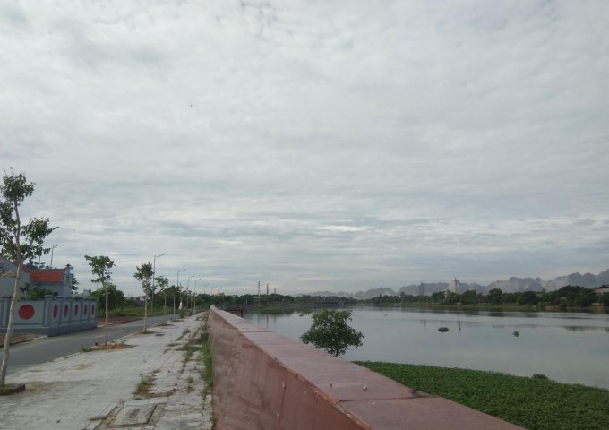Bán đất mặt đường sổ đỏ 270m2 giá 9triệum2 trung tâm Phủ Lý, Hà Nam