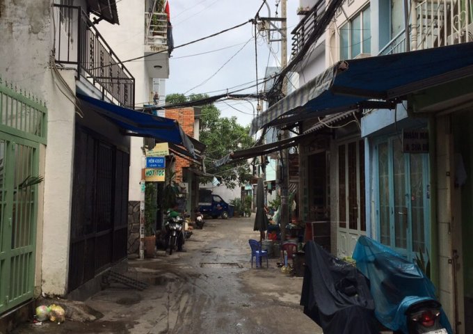 Cho thuê nhà 2 lầu nguyên căn hẻm 435 Huỳnh Tấn Phát P. Tân Thuận Đông Quận 7 
